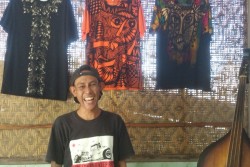 Pemuda Aktif Membatik di Sanggar Kalpika