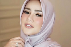 Putuskan Berhijab, Seperti Ini Teguhnya Niat Olla Ramlan 