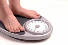 Lebaran Banyak Makanan, Yuk Siapkan Siasat Agar Badan Tidak Melar 