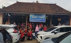 KOMUNITAS:  XMOC DIY Mencintai Mobil yang Sama, Memilin Ikatan Silaturahmi