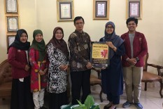 Siswa Dibebaskan Pilih Bacaan Kesukaan