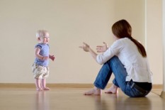 PARENTING: Agar Anak Tak Melulu Was Was, Ini Kiatnya