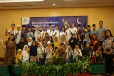 Prime Plaza Berbagi Kasih dengan Cara Ini