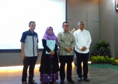 UII Target Lahirkan 36 Guru Besar