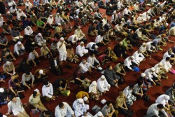 Iktikaf, Jamaah Padati Masjid Istiqlal