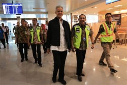 Pemudik Memakai Pesawat Turun Drastis, Ganjar Desak Lion Air Turunkan Harga Tiket