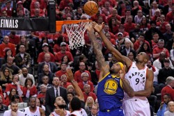 Final NBA: Atasi Raptors, Warriors Samakan Skor 1 - 1 