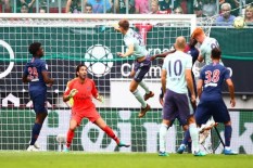 Buffon Resmi Tinggalkan PSG