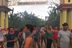 2 Tewas, 8 Luka Akibat Kerusuhan di Buton