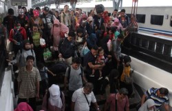 Urbanisasi dan Jebakan Eksploitasi