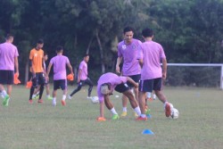 6 Pemain PSS yang Absen Latihan Perdana Akan Didenda untuk Makan-Makan