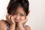 Anak Menangis tanpa Air Mata Indikasi Dehidrasi?