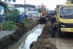 Pemerintah Akan Bongkar Drainase yang Tertutup Bangunan di Jalur Pantura