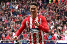 Fernando Torres Gantung Sepatu 