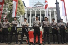 Emak-Emak yang Demo MK Bawa Makanan Sendiri karena Takut Diracun