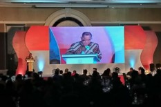 Menhan Minta Tak Ada Lagi 01 dan 02