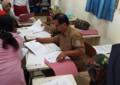 PPDB SMP: Pencabutan Berkas Pendaftaran Terhambat Minimnya Tenaga