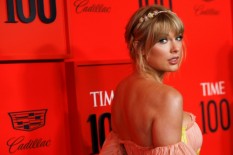 Taylor Swift Tak Bisa Miliki Hak Cipta Albumnya. Kenapa? 