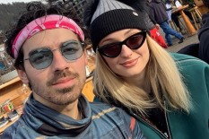 Akhirnya, Foto Pernikahan Joe Jonas dan Sophie Turner Dirilis