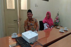 Kisah Penjual Koran Menabung Sejak 2005 Demi Naik Haji