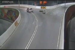 Polisi Minta Pengemudi Yaris Pelaku Tabrak Lari di Flyover Manahan Solo Segera Menyerahkan Diri