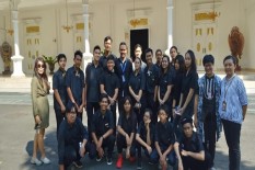Siswa SMA Olifant Peduli Lingkungan & Sejarah Jogja