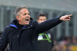 Idap Kanker Darah, Mihajlovic Tak Akan Tinggalkan Kursi Pelatih Bologna