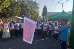 Gelar Jalan Sehat, STMIK Akakom Sosialisasikan Pembukaan Magister Teknologi Informasi