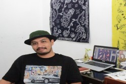 Batik Dikolaborasikan dengan Pop Art