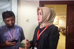  Digugat dengan Tuduhan Foto Editan Terlalu Cantik, Begini Jawaban Evi Apita