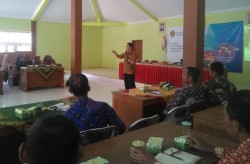 Ini Perbedaan Peran Biologis & Peran Gender