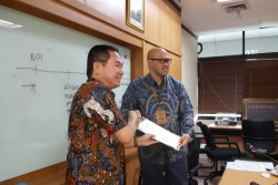 Tol Semarang—Demak Terintegrasi dengan Tanggul Laut