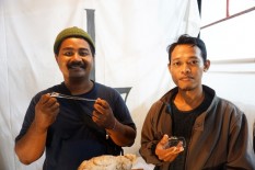 Nyata Resin & Flower Art Laris Manis di Luar Negeri karena Ini