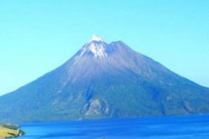 Gunung Semeru Alami Peningkatan Aktivitas