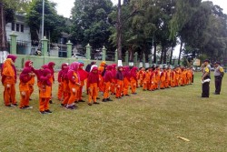 Kegiatan MPLS, Siswa SD Moemilta Diajak Mengenal Lingkungan Luar Sekolah
