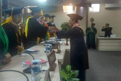 Teliti Penghulu di DIY, Pria Ini Raih Doktor