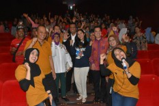 Ajak Nasabah Nobar Film, Bank Sleman Hadirkan Maudy Kusnaedi