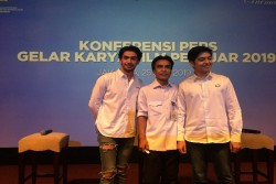 Perhatian pada Remaja dan Film, Reza Rahadian Inginkan Ini ...