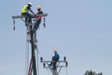 BUNTUT BLACKOUT: Tak Punya Dasar Hukum, Rencana PLN Menyunat Gaji Karyawan Dikecam
