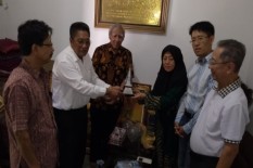 Almarhum Budi Setyagraha Terima Penghargaan