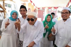 Gus Yasin Tuturkan Pertemuan Terakhirnya dengan Mbah Moen