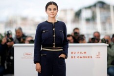 Selena Gomez Bakal Rilis Produk Kecantikan. Ikut-ikutan Rihanna?