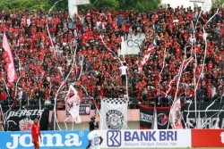 Sudah Dilarang, Ribuan Suporter Persis Nekat ke Madiun untuk Saksikan Laga Lawan PSIM