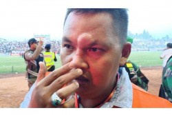 Rekam Kericuhan di Laga Persis Lawan PSIM, Jurnalis Dihantam Helm Hingga Benjut
