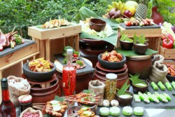 HUT RI: Makan di Melia Purosani Nikmati Diskon 17%
