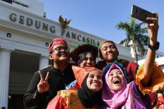 Peringatan HUT RI ke-74 di Budapest Diwarnai Pakaian Daerah