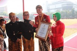 Gubernur Jawa Tengah Berhasil Entaskan 1 Juta Warga Miskin
