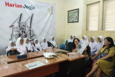 Siswa Gedangsari Belajar Produksi Berita di Harian Jogja