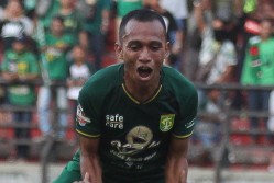 Kalahkan Sahibulbait Badak Lampung, Persebaya Tempel PSS Sleman di Papan Klasemen