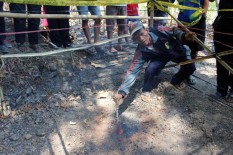 Ada Api Besar Keluar dari Dalam Tanah di Sragen, Videonya Vral